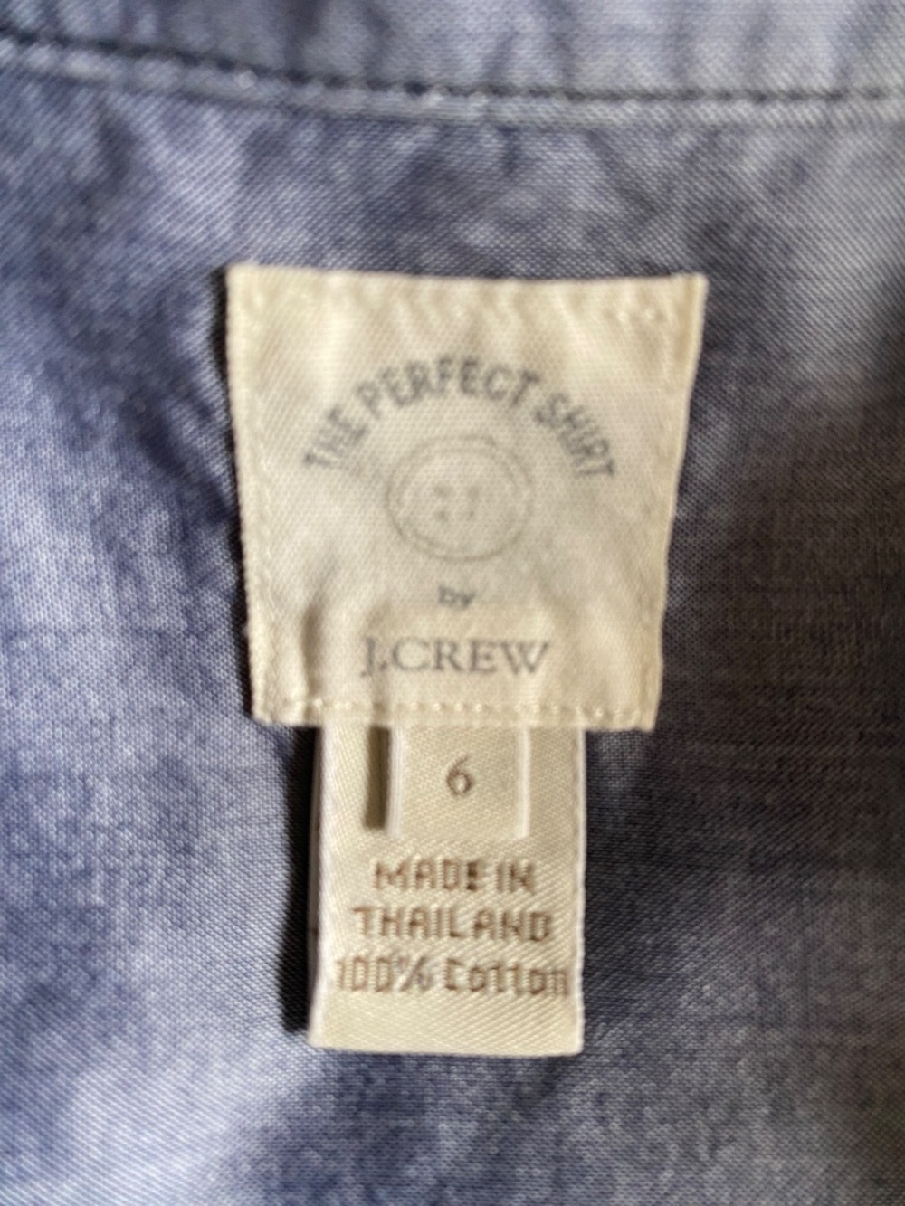 J. Crew The Perfect Shirt cotton long sleeve button-down in blue chambray Size 6 - Picture 10 of 11